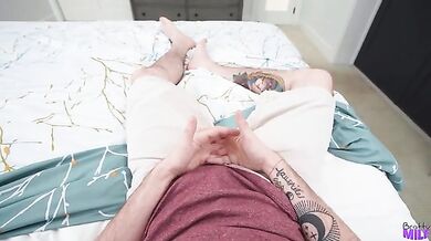 My Sex Starved Stepmom Caught Me Peeping - S9:E6