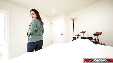 STepson savors his stepmoms immaculate body