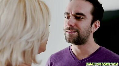 Hot sexy mom Sara St Clair pleasures her pervy stepson