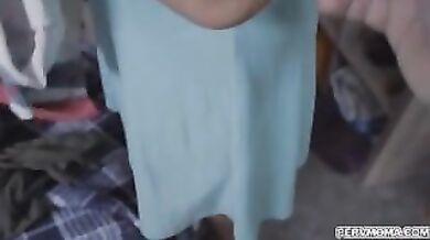 Stepson under Janna's skirt eating out her juicy cunt