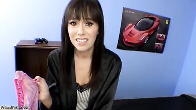 Hot MILF finds her pants in stepsons bed