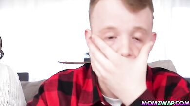 Stepmoms wants to taste each others stepsons