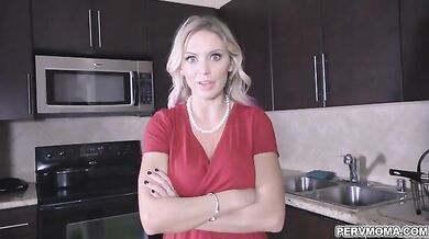 Stepmom keep stepsons mouth shut with her pussy