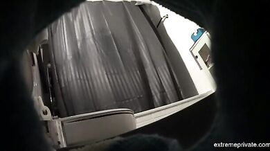 aussie Stepmom peeked in the bathroom