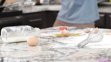 MomWantsCreampie - Brianna Coppage - Inside Of Stepmom