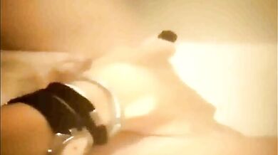 stepmom fingers in bath (Peeping through keyhole)