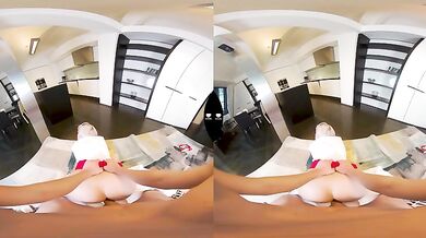 Virtual Reality Stepmom